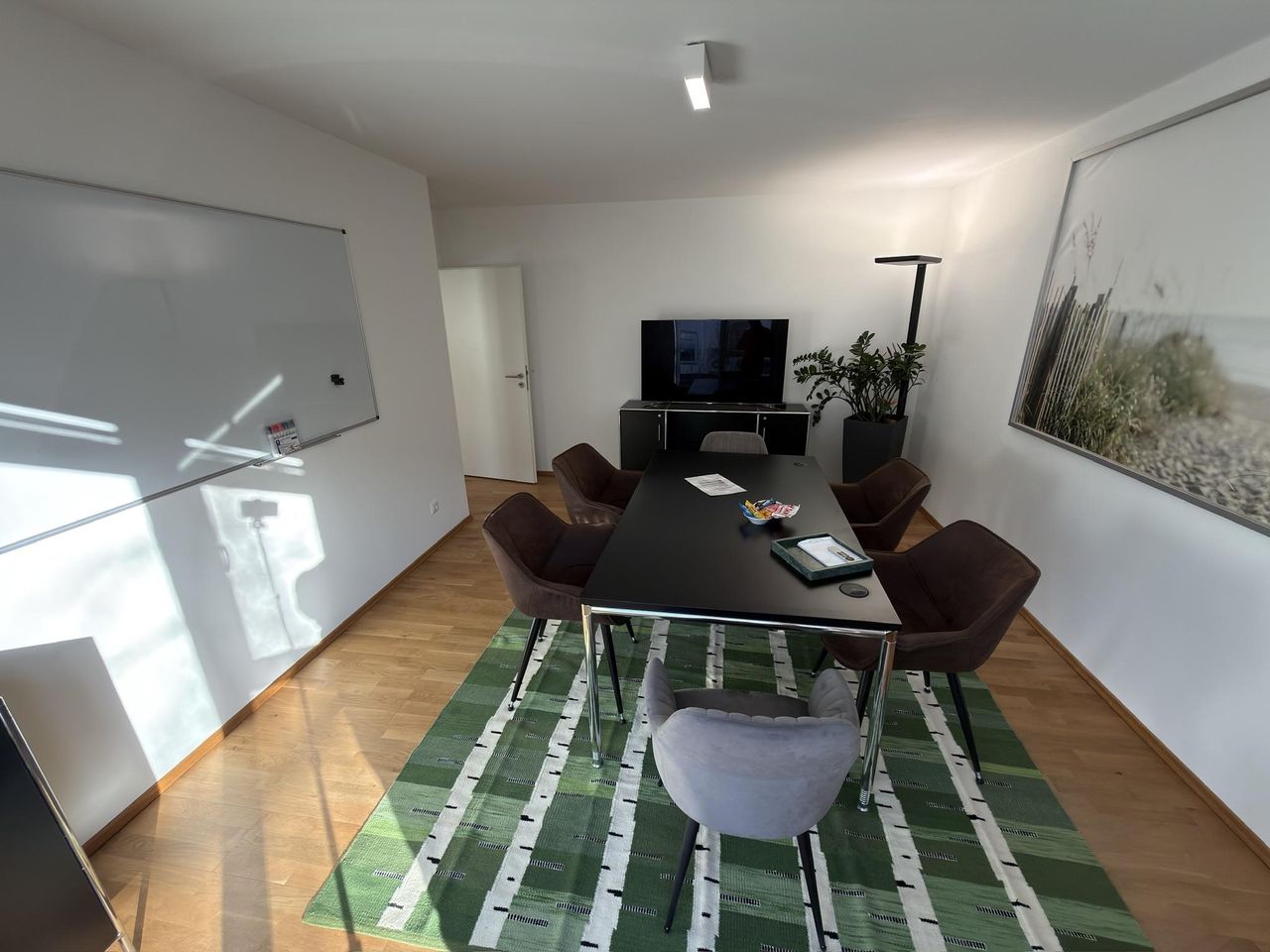 München Mobiles Arbeiten Boardrooms Besprechungsraum mit Klimaanlage image 3