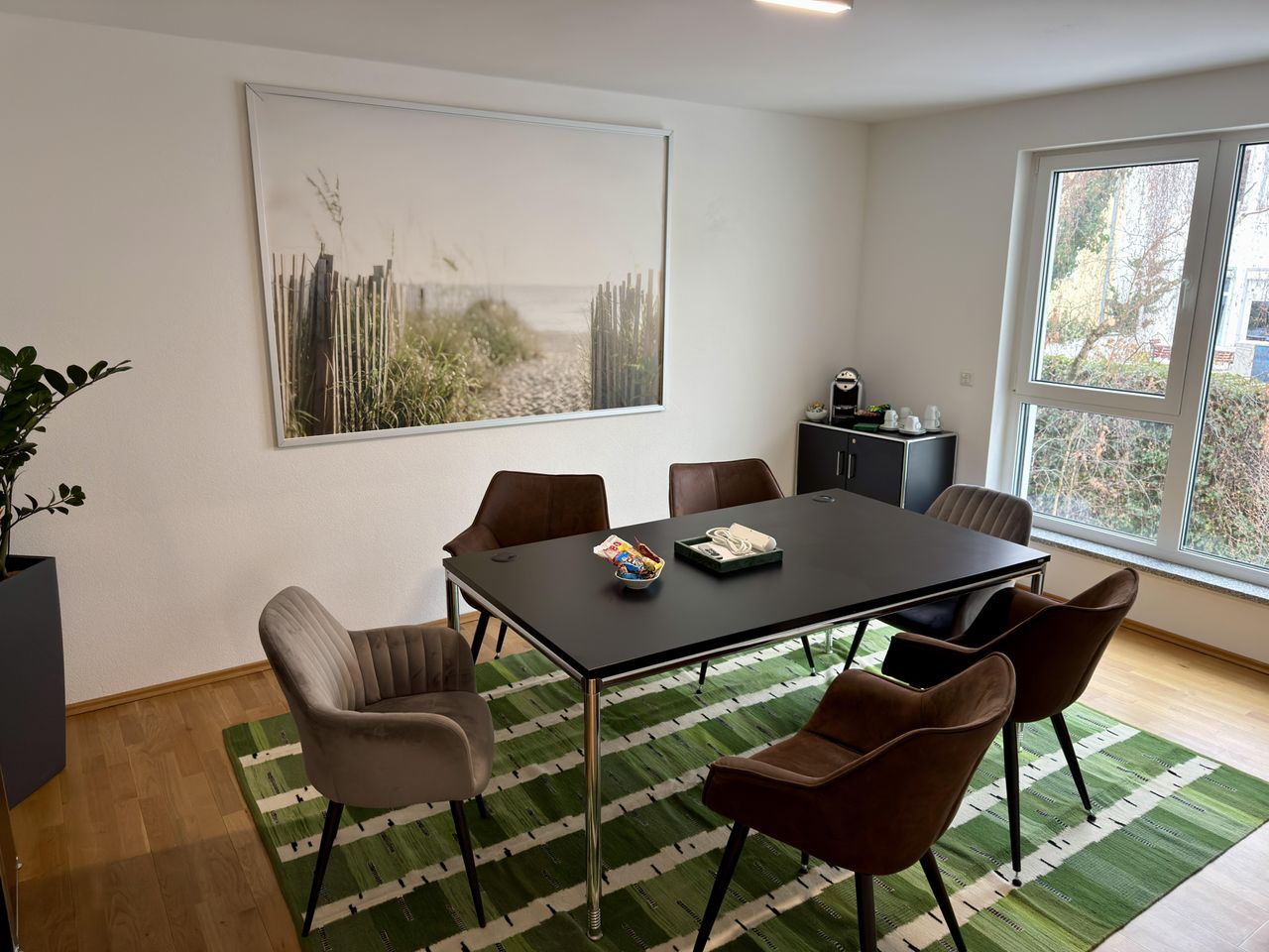 München Mobiles Arbeiten Tagungsraum Besprechungsraum mit Klimaanlage image 2