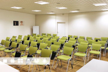 Paris training rooms Coworking space Conference Room image 0