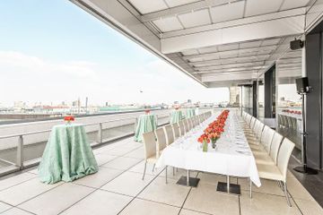 Berlin corporate event spaces Restaurant Käfer Dachgarten-Restaurant image 11