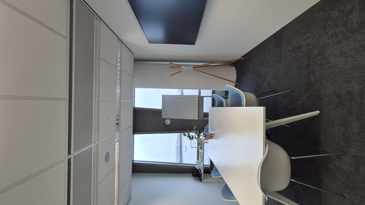 Zwolle  Business Center Peperbus image 1