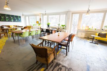 Cologne workshop spaces Cafe Solution Space - Wohnzimmer-Café image 7