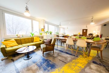 Cologne workshop spaces Cafe Solution Space - Wohnzimmer-Café image 3