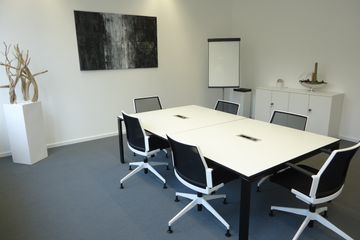 Frankfurt am Main workshop spaces Meetingraum Airbizz Business Center - Meeting Room image 0