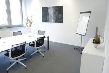 Frankfurt am Main workshop spaces Meetingraum Airbizz Business Center - Meeting Room image 3