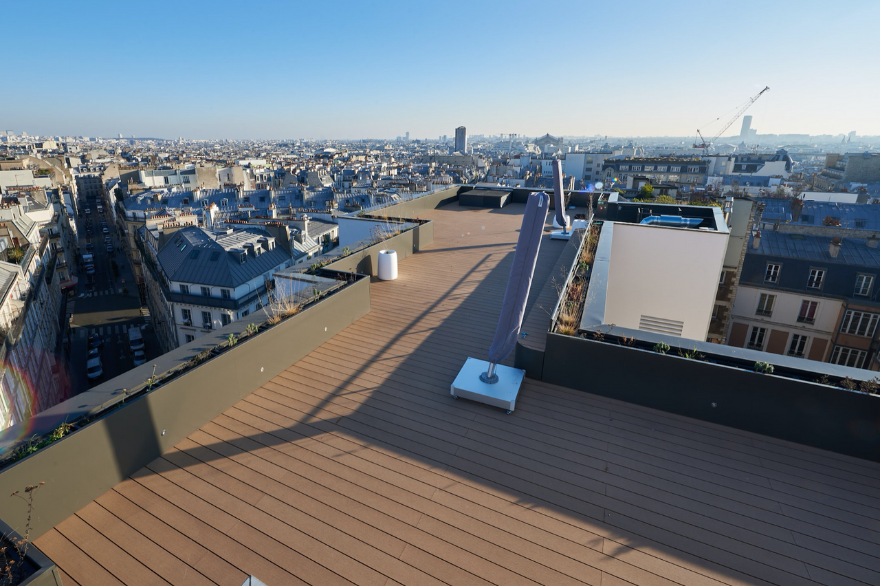 Paris  Business center Rooftop image 3