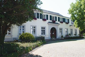 Rest of the World seminar rooms Historic venue Dormitorium image 0