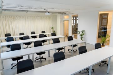 Berlin  Conference room A4 image 2