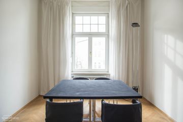 München conference rooms Meetingraum Prisco house small room image 3