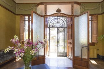 Barcelona training rooms Historisches Gebäude Antiga Biblioteca Almirall image 8