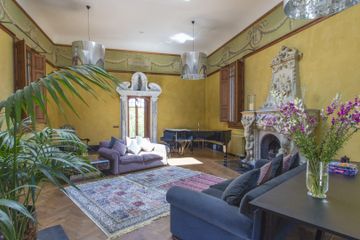 Barcelona training rooms Historisches Gebäude Antiga Biblioteca Almirall image 7