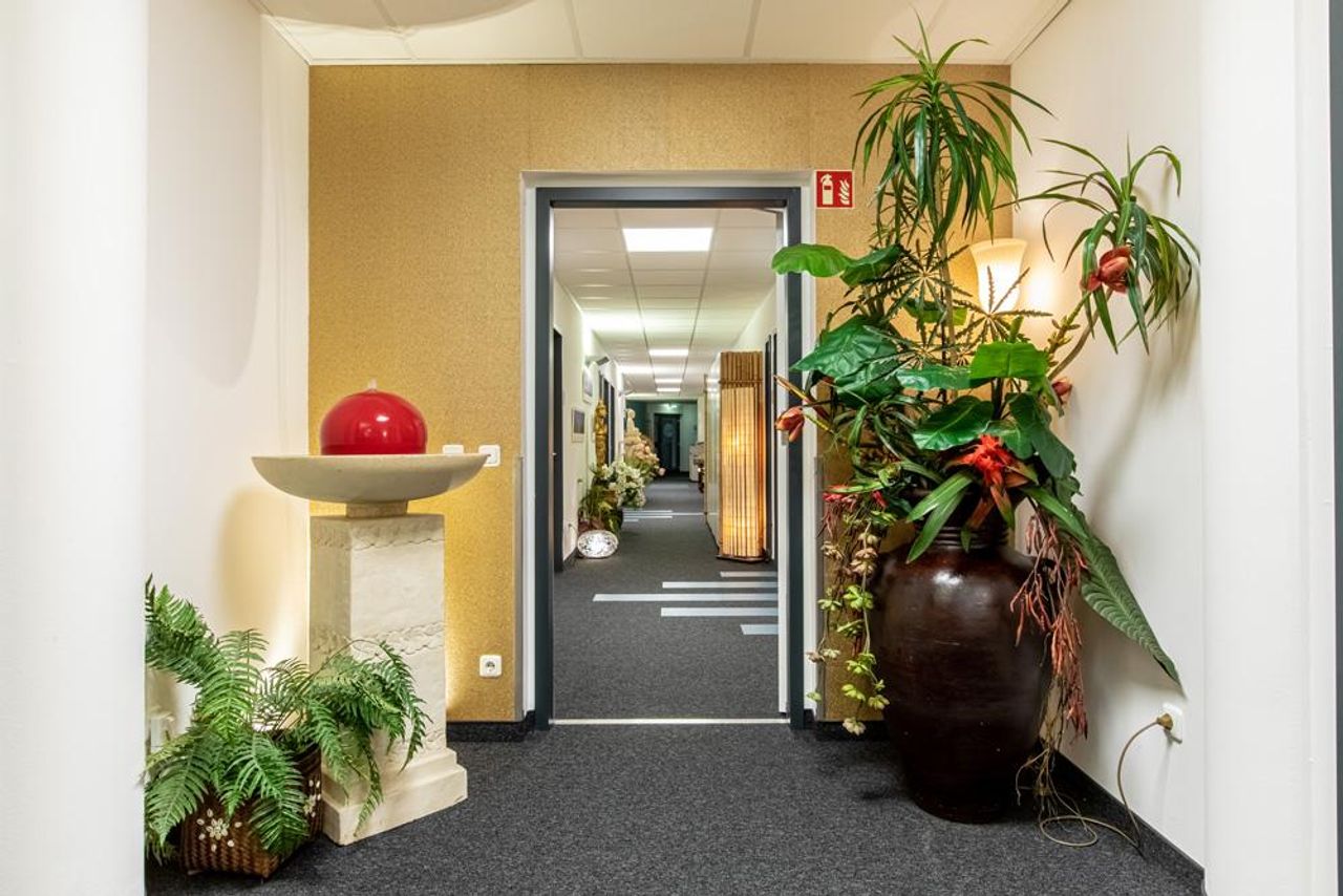 Munich Kundengespräch Business center Bürofläche in München, sofort und mit allem Drum und Dran! image 8