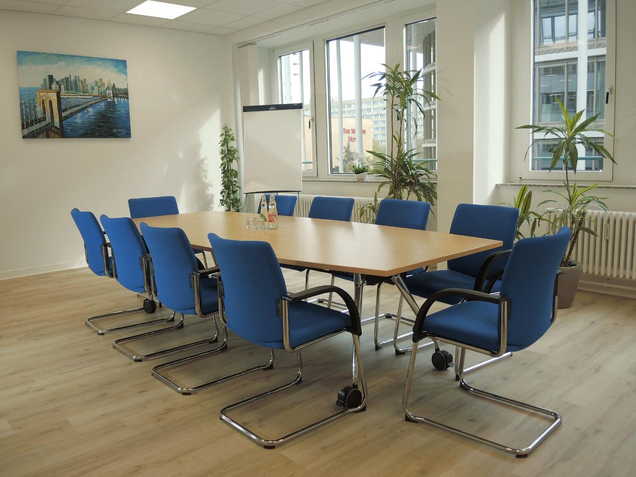 Leipzig  Büroraum Konferenzraum image 0