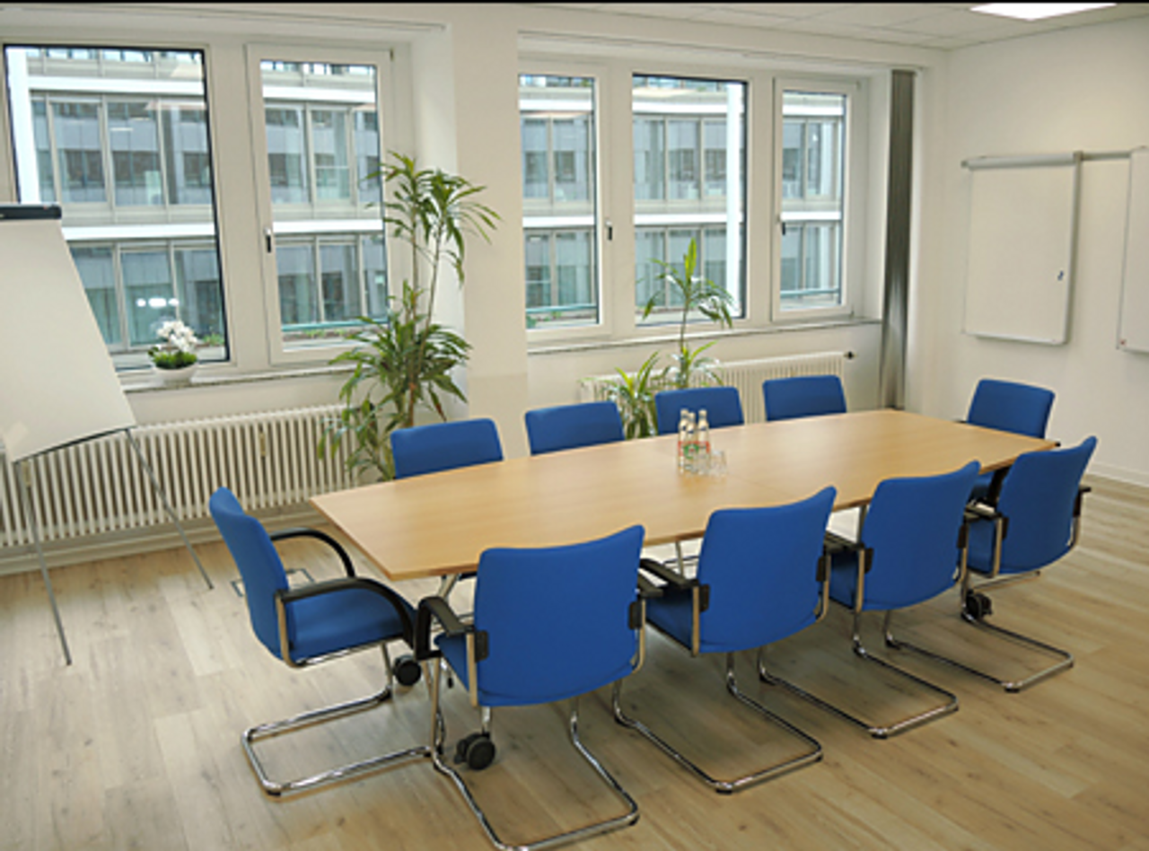 Leipzig  Büroraum Konferenzraum image 4