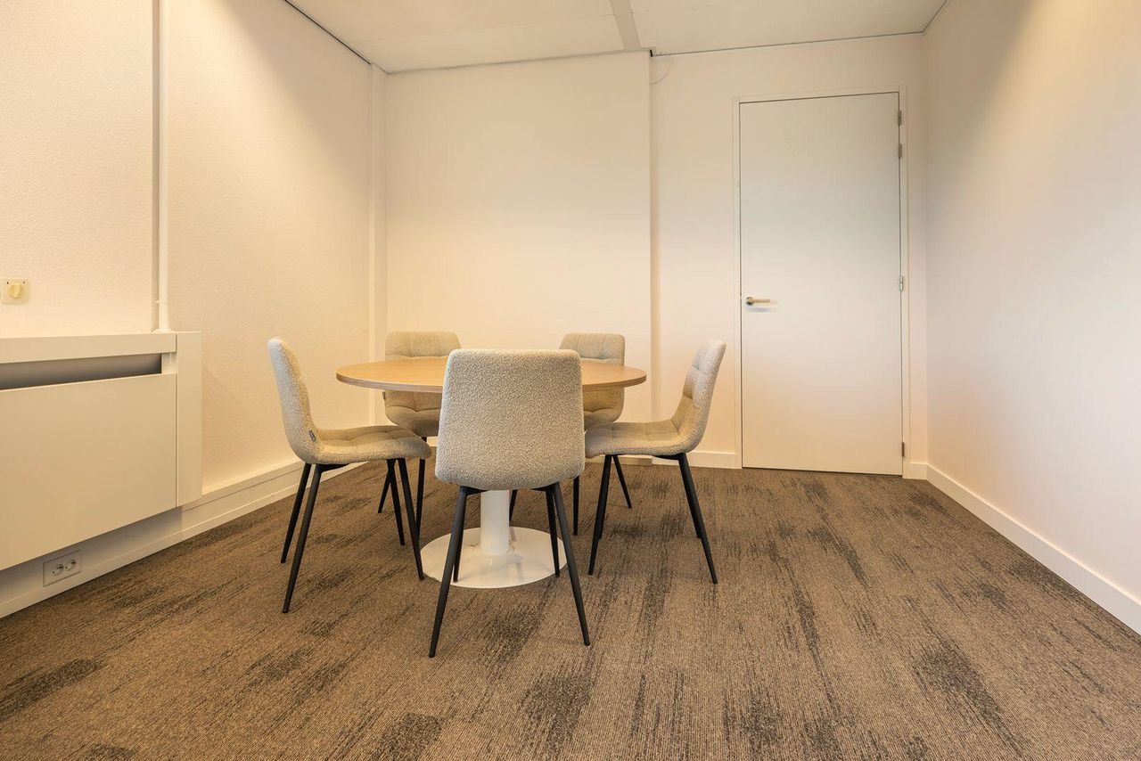 Utrecht  Workspace Bruine Kamer image 2