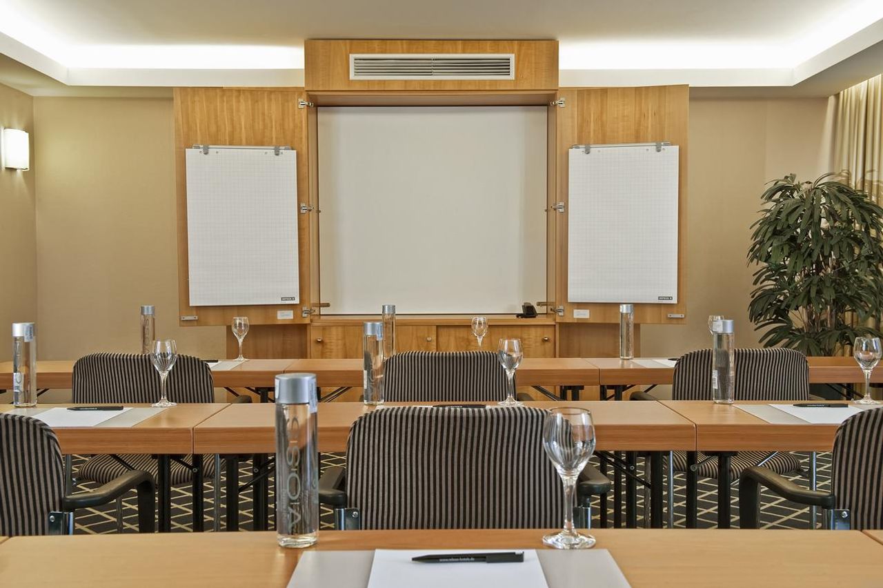 Berlijn  Evenementenzalen Bad Steben image 1