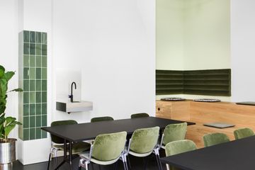 Berlin  Meeting room E.01 image 2