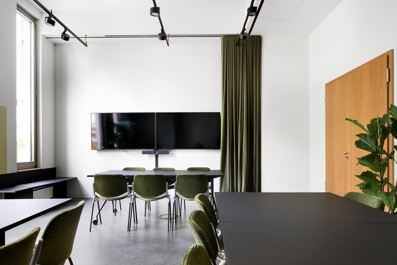 Berlin  Meeting room E.01 image 3