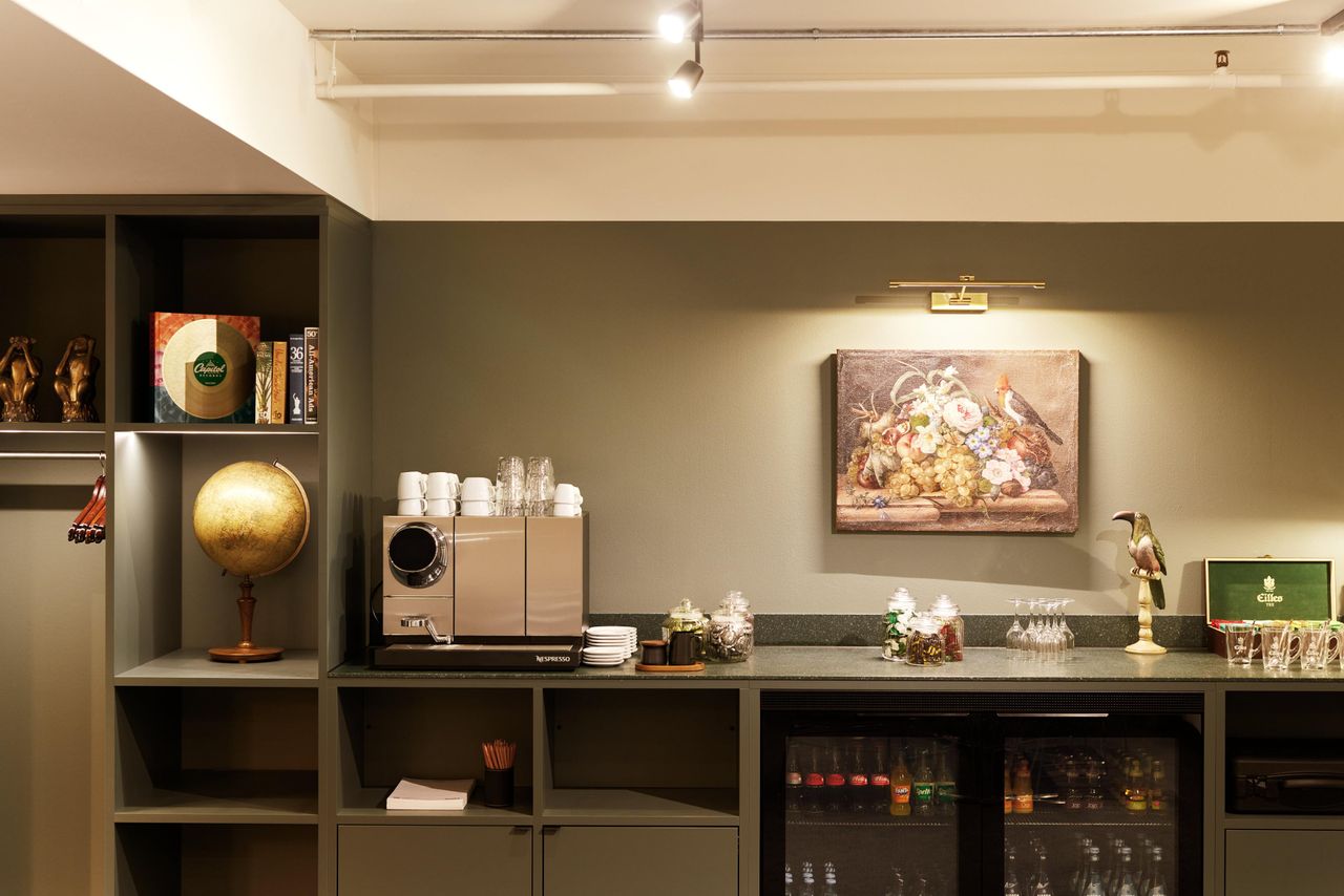 Hamburg Offsite-Meeting Boardroom Atrium A/B/C image 1