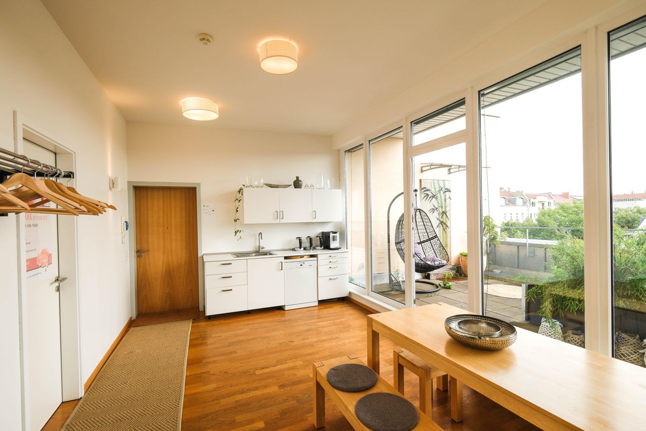 Berlin Kreatives Meeting Meeting rooms LICHTRAUM: großzügige Meetingräume mit riesiger Terrasse image 16