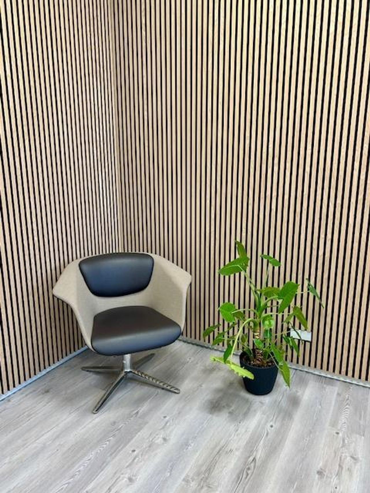 Reutlingen  Büros auf Zeit Eigenes Büro flexibel buchbar inklusive Parkplatz image 3