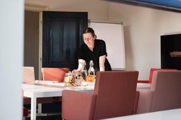 Rotterdam Offsite meeting Meeting rooms De Woonkamer image 1