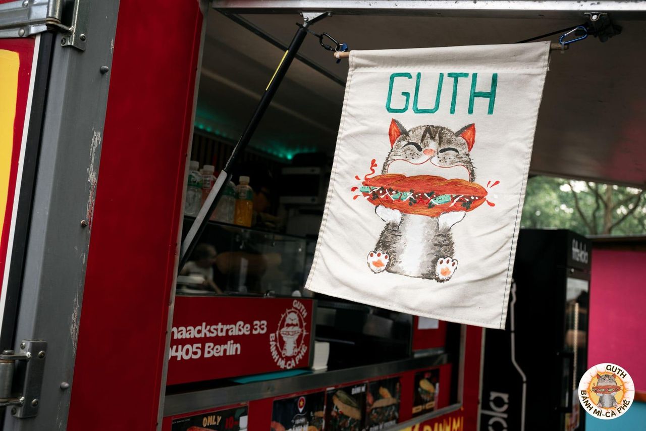 Berlijn  Café GUTH image 4