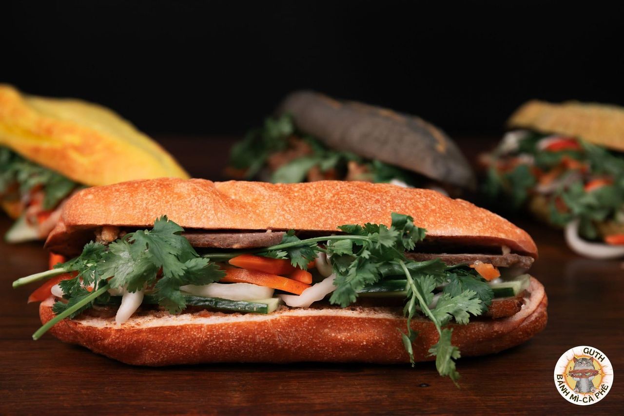 Berlijn  Café GUTH image 3