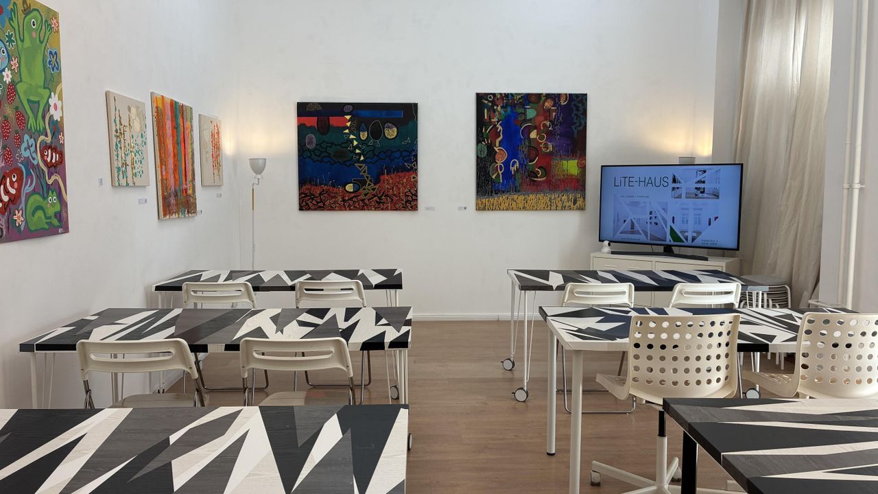 Berlin Coworking Außergewöhnliche Locations LiTE-HAUS Galerie (Raum 3) image 7
