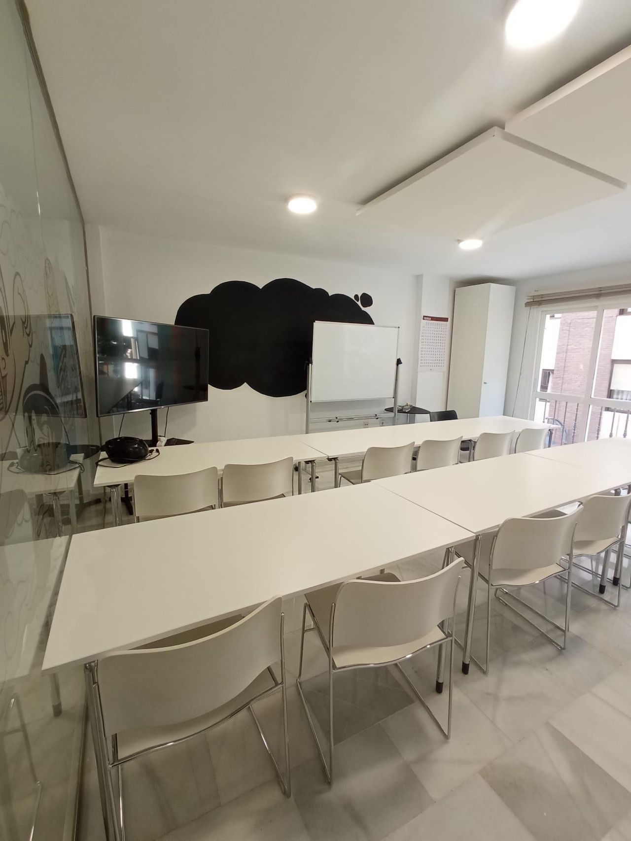 Málaga Client Meeting Vergaderzalen Meeting Room Sala 1 image 2