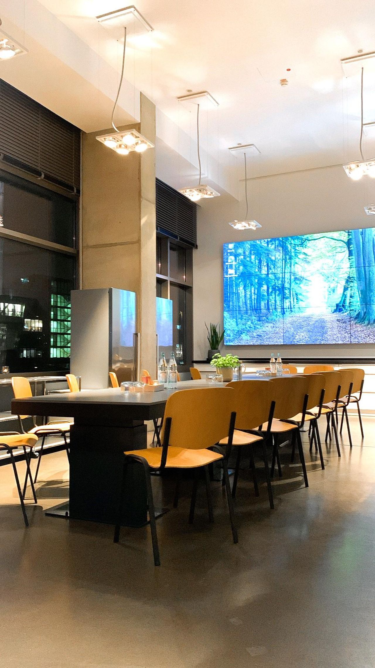 Cologne Kreatives Meeting Meeting rooms Konferenz-/Hauptversammlungsbereich image 14