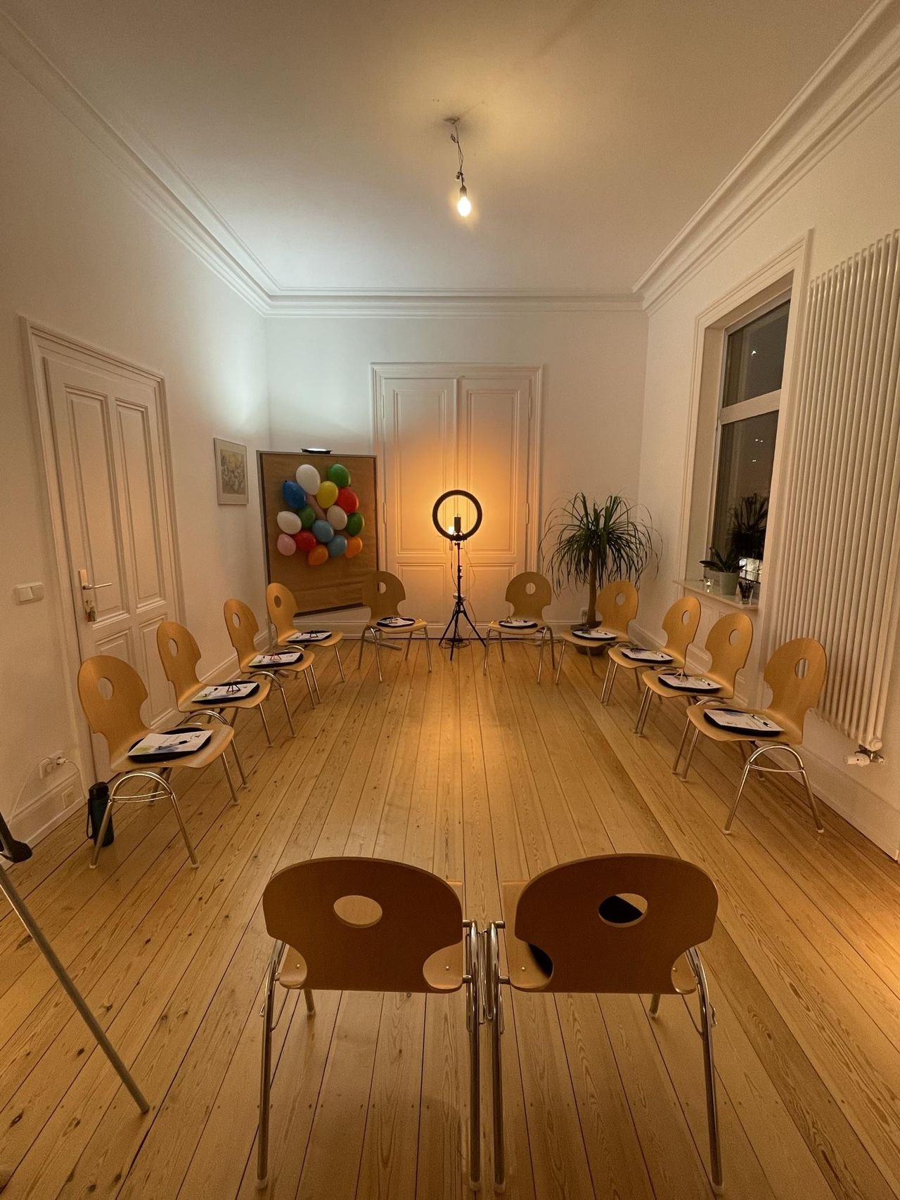 Wiesbaden  Seminarruimtes 130 qm Altbauetage für Tagesworkshop mit Breakout-Rrooms & Küche image 8