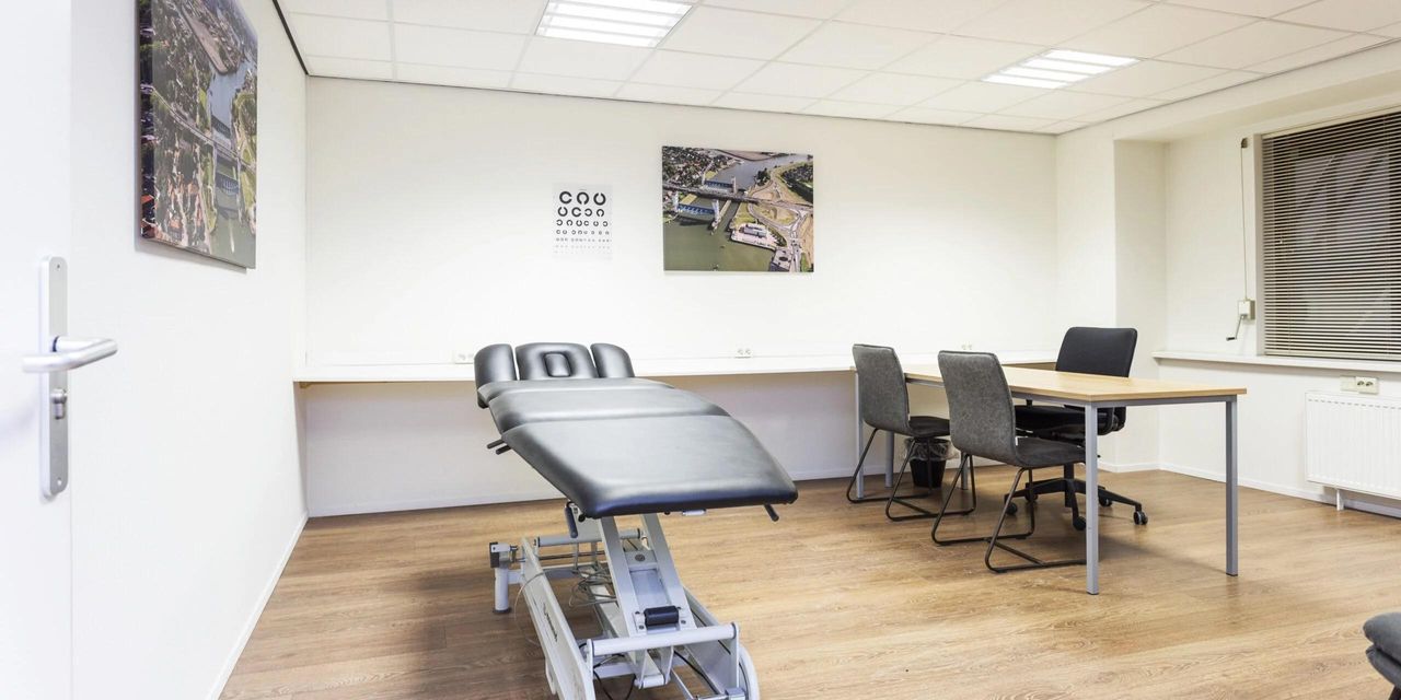 Capelle aan den IJssel  Meeting rooms Witte flexwerk kantoor 2 image 1