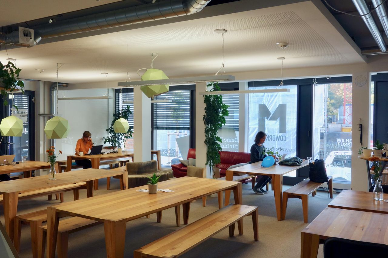 Mainz  Coworking spaces Coworking-M1 / Meetingraum-L image 4