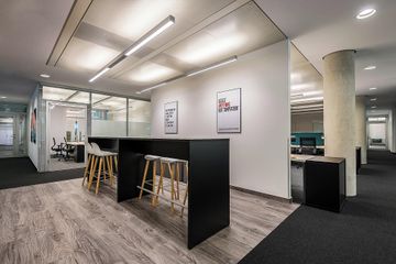 Frankfurt am Main  Business Center Meetingraum Joy image 2