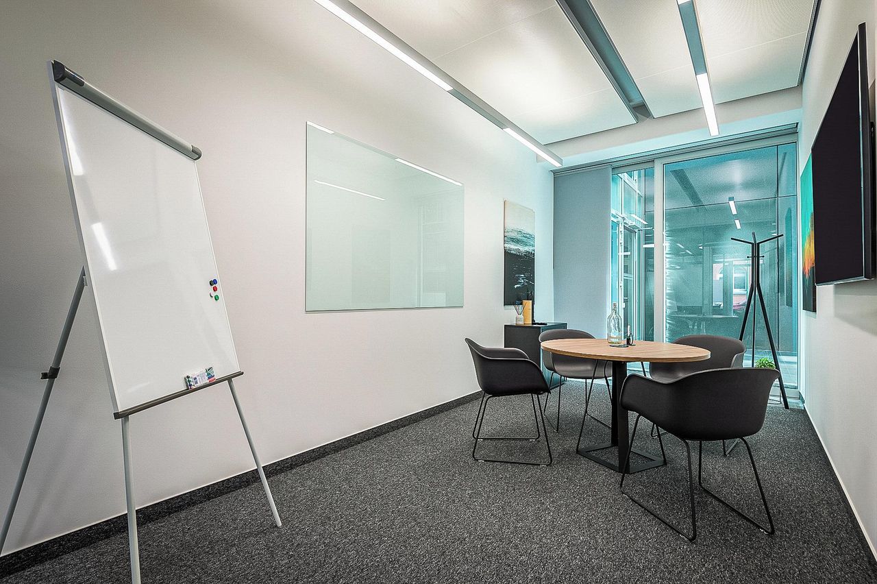 Frankfurt am Main  Business Center Meetingraum Joy image 4