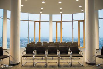 Munich corporate event spaces Meeting room 360 grad tower Munich large conference room image 2