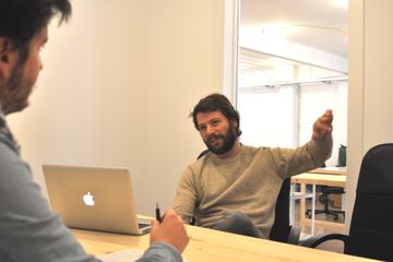 Barcelona conference rooms Coworking space Small meeting room #1 image 2