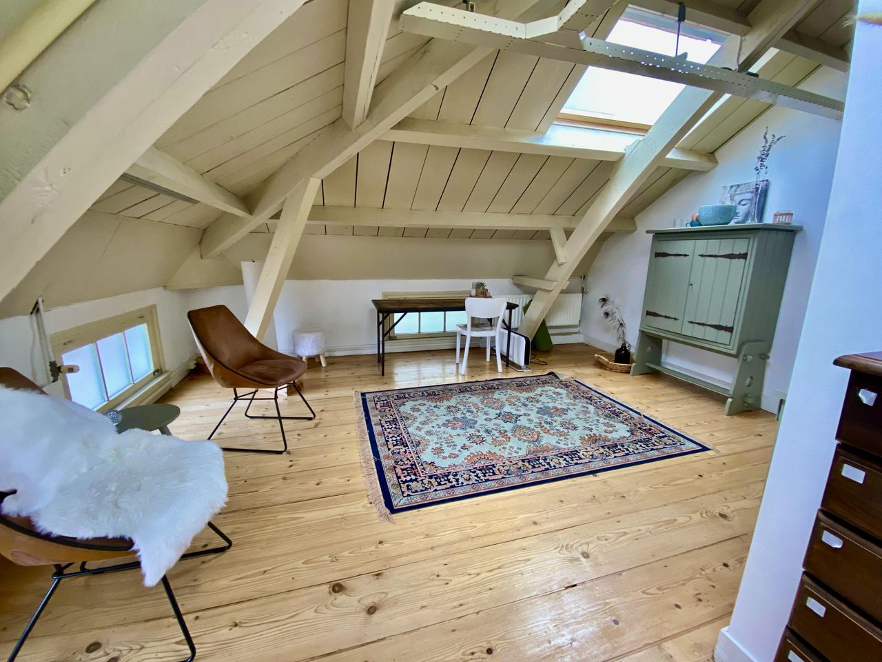 Amsterdam  Vergaderzalen Yogadreams Coachruimte 2e etage image 0