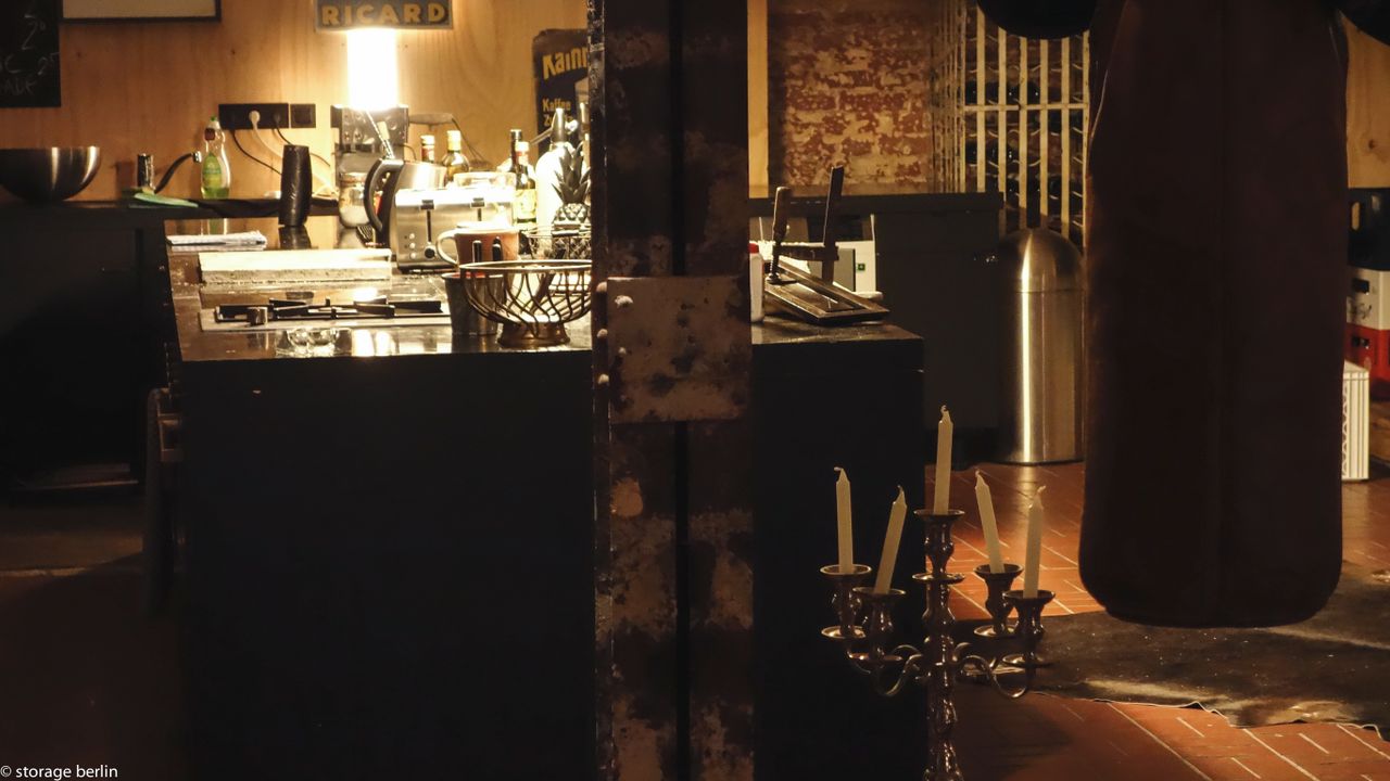 Berlin workshop spaces Private residence Storage Sonnenallee image 31