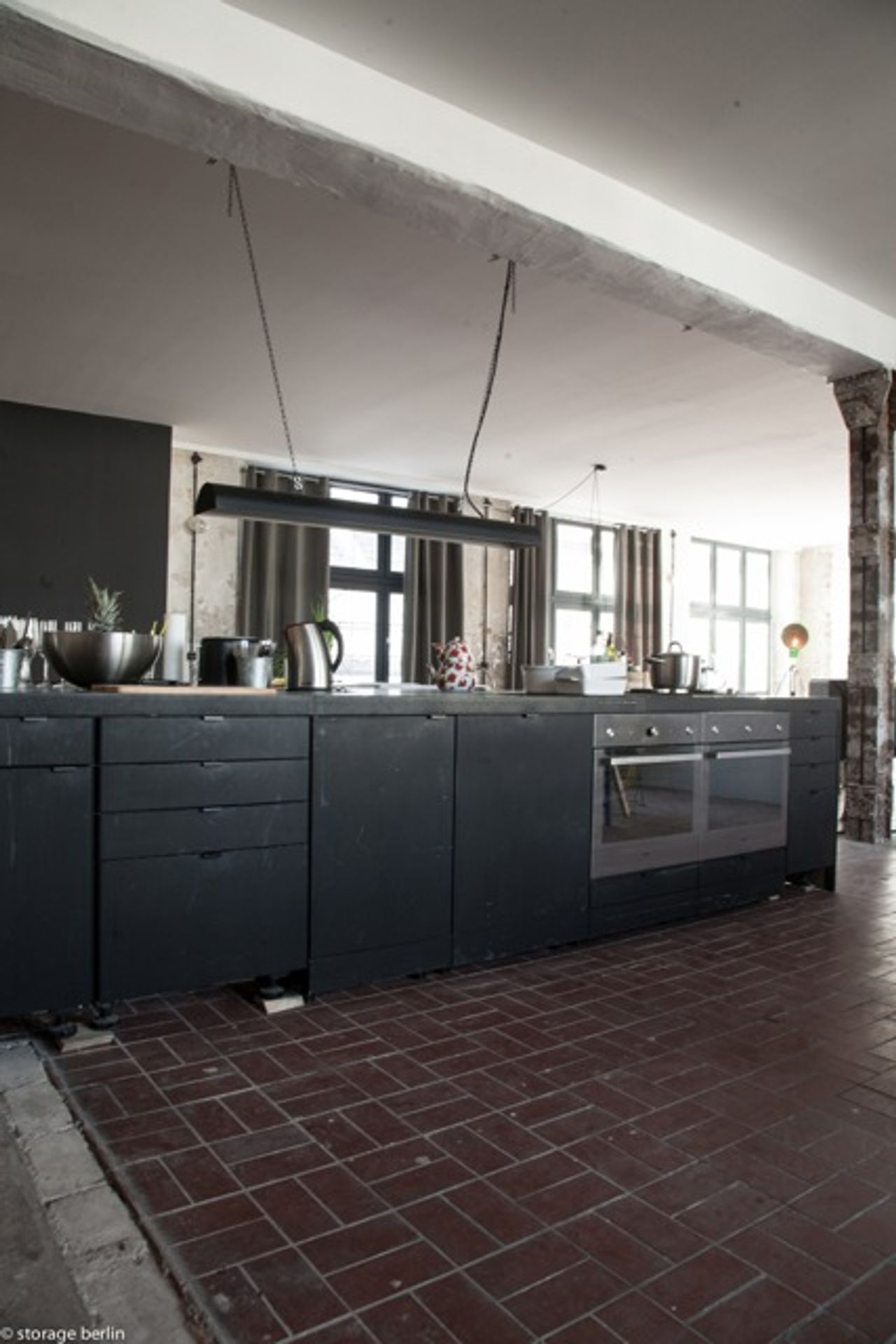 Berlin workshop spaces Private residence Storage Sonnenallee image 13