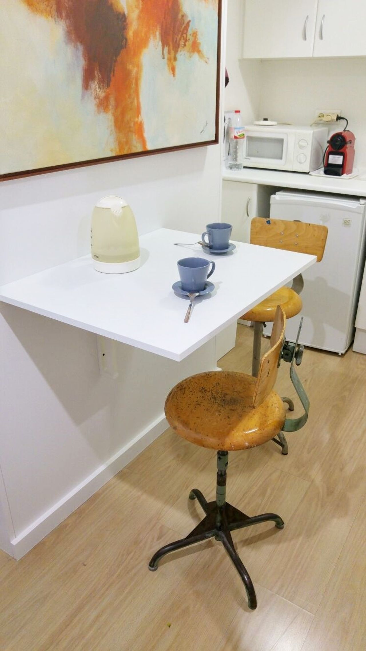 Barcelona training rooms Coworking space Bee Two image 3