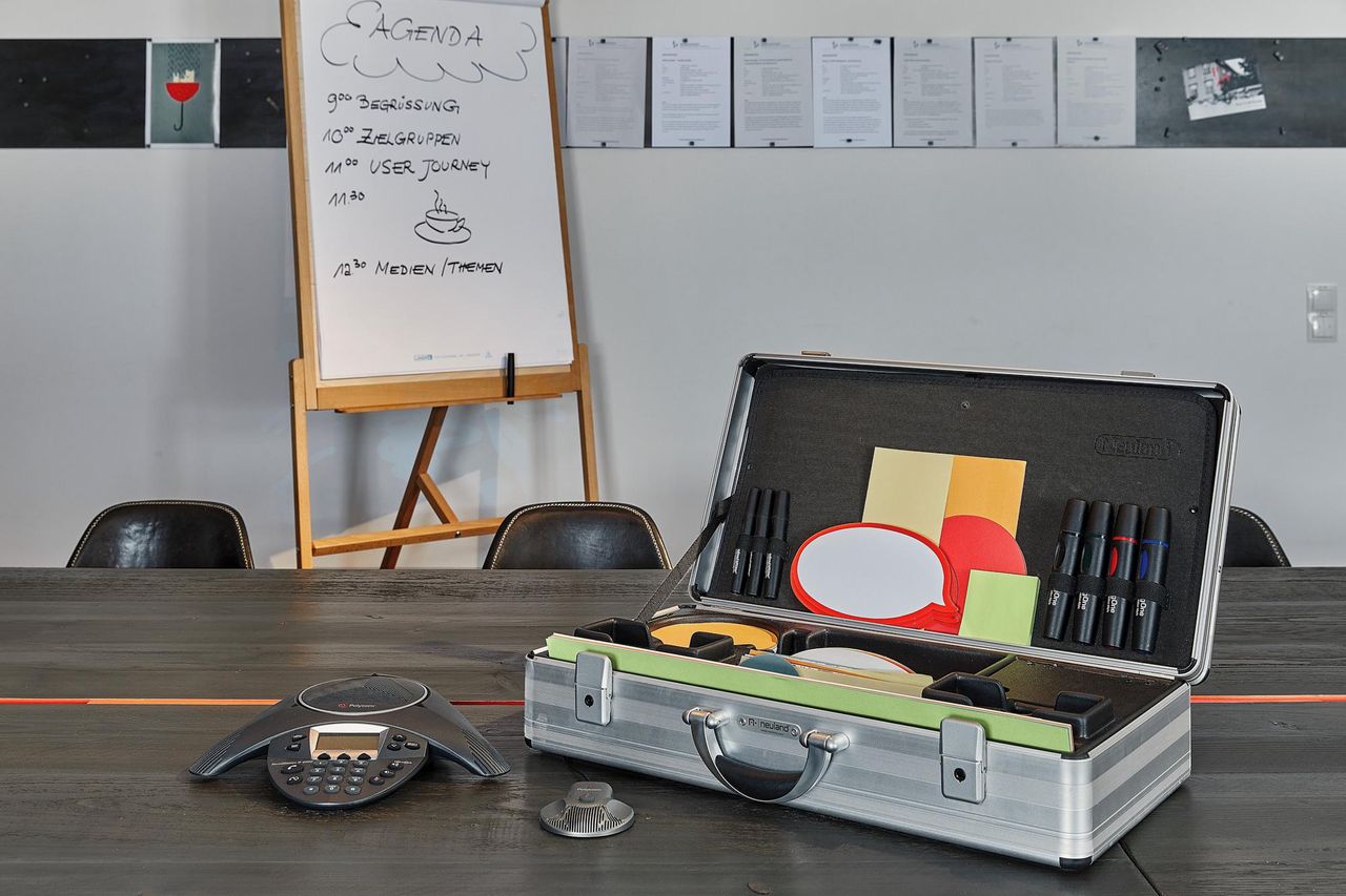 Berlin Schulungsräume Meeting room Jules Verne image 8