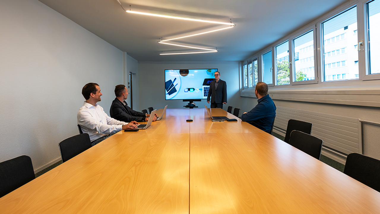 Muttenz  Meeting room Meetingraum gross image 0