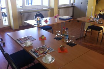 Nürnberg seminar rooms Meetingraum A&O Hostel - Durer image 5