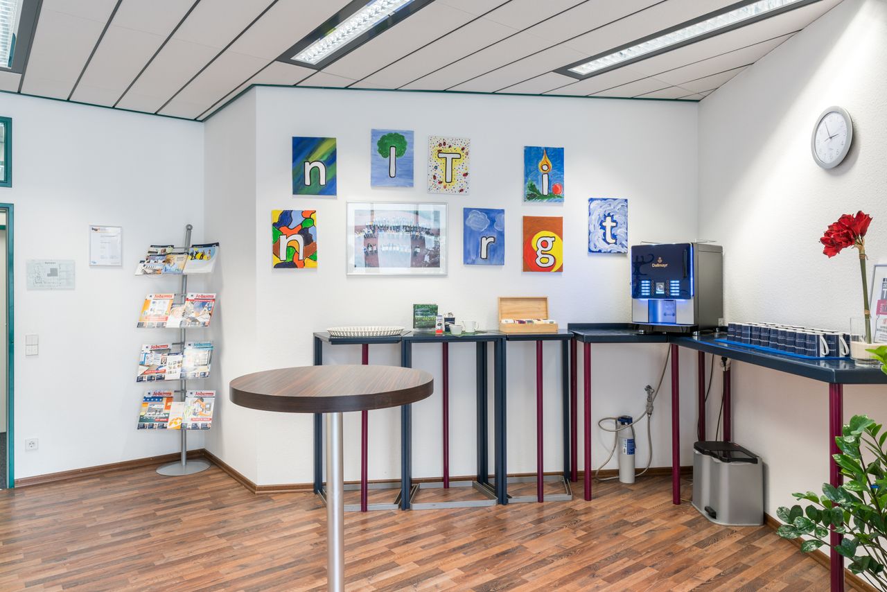 Rest of the World conference rooms Meeting room Meeting Room image 8