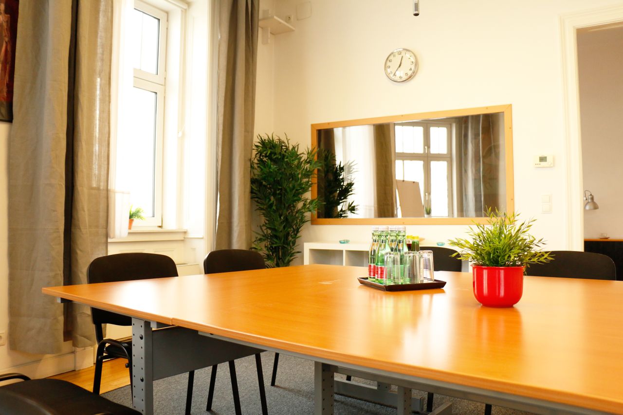 Wien training rooms Meetingraum Tür 5 image 8