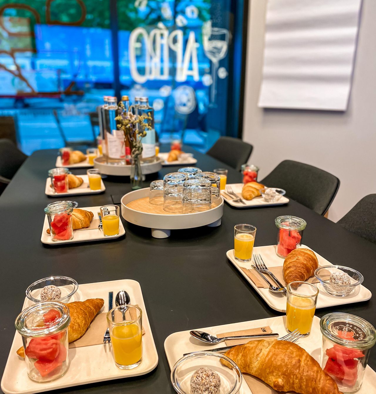 Zürich Kundengespräch  Rustico image 4