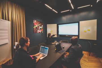 Zürich Kundengespräch Rustico image 5