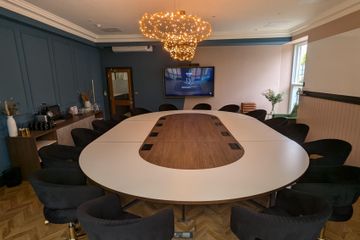 Rest der Welt Mobile Working Meetingräume Duchy Suite image 3